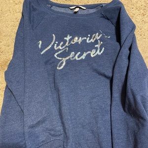 VS  light sweater